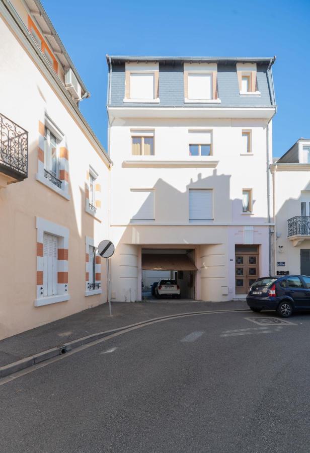 Le Belfort - Grand Appartement Avec Terrasse Et Parking Prive Vichy Eksteriør bilde